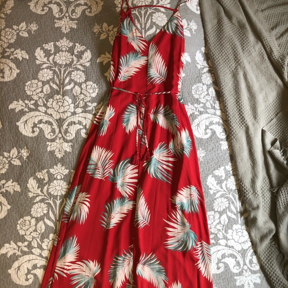 SOLD***TROPICAL RED & WHITE MAXI DRESS - Picture 12 of 12